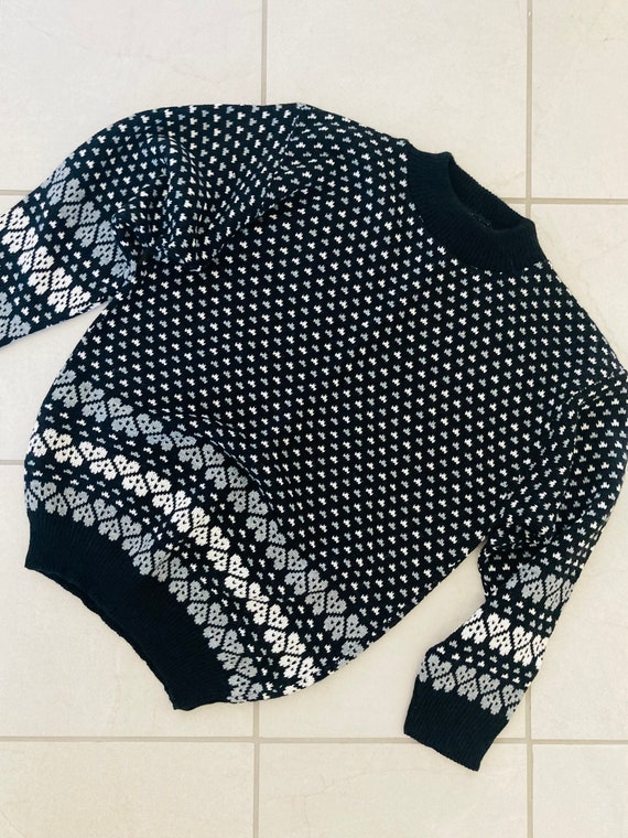 Black and White Pullover Sweater / Vintage 1990’s… - image 6