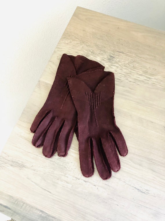 Chocolate Brown Wrist Gloves / Vintage 1950’s 60’… - image 3