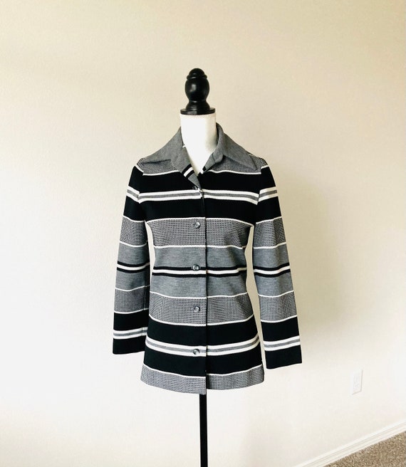 Striped Retro Jacket / Vintage “Donovan Galvani of DALLAS” Black and White Mod 60s 70s Button Top Size Small