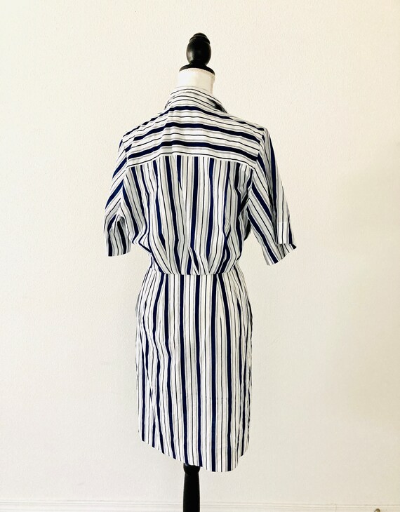 Blue and White Striped Casual Dress / Vintage 197… - image 7