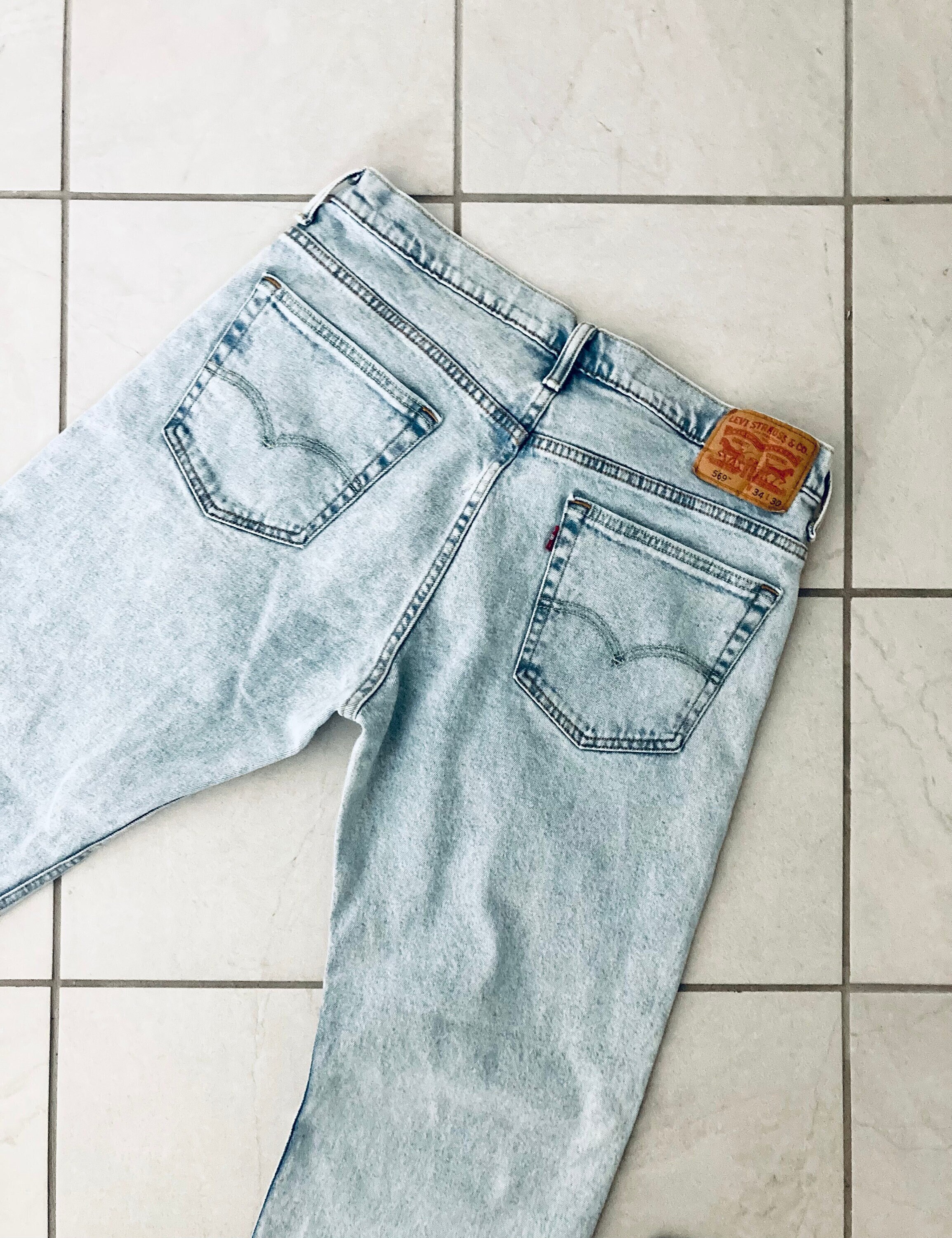 Vintage 569 Levi Jeans / Retro Light Washed Gender-neutral