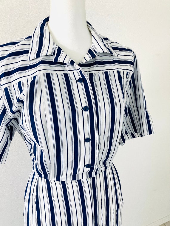 Blue and White Striped Casual Dress / Vintage 197… - image 6