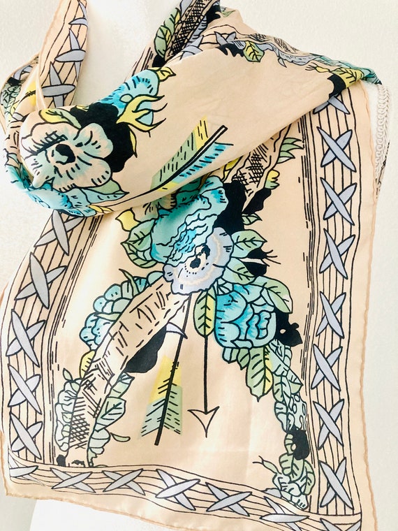 Beautiful Long Silk Scarf / Vintage Beige And Blu… - image 3