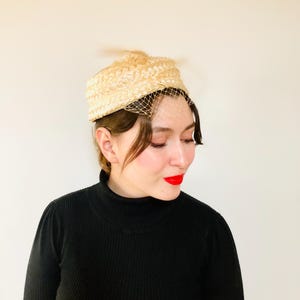 Vintage 1960’s Pillbox Hat / Womans Beige Tan Cello Straw Hat Feather Detail Unique Mid-Century