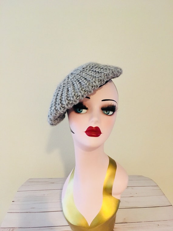 Vintage Light Grey Knit Beret Hat / 1990's Wool B… - image 5