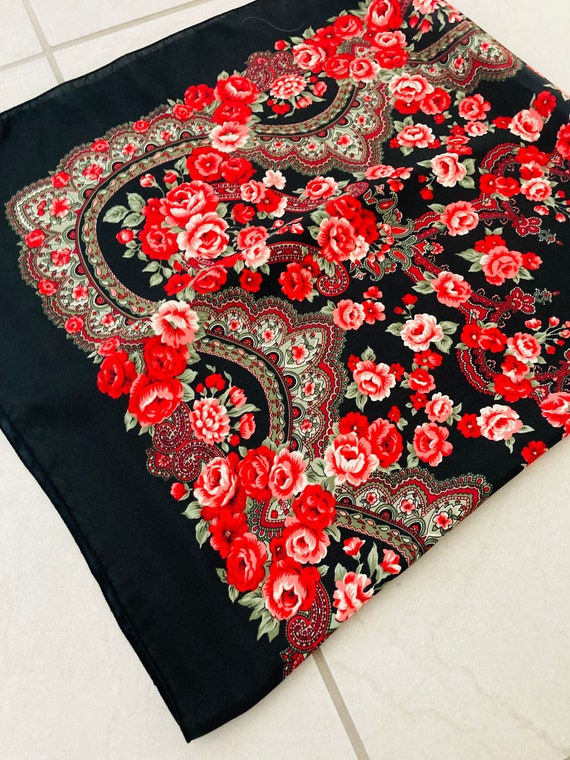 Vintage Red Rose Scarf / 1980’s Large Style Squar… - image 1