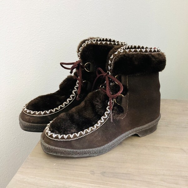 1970er Snowland Winter Boots / Vintage Braun Pelz und warme Schnürung Inuit Alaskan Boots Damen Gr. 5 USA