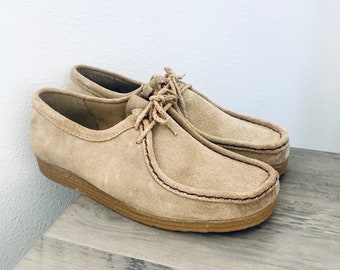 1970’s Beige Leather Platform Loafers / Vintage “Made in Spain” Lace Up Retro Hippie Oxford Shoes