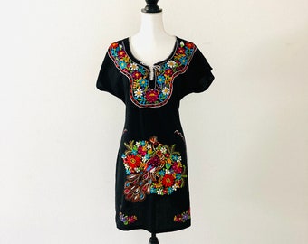 Peacock Mexican Dress / Vintage Black Cotton Linen Summertime Spanish Sundress
