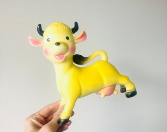 Tillie From Tillamook Cow Toy / Soft Rubber Vintage Figurine Cheese Mascot Squeaky Toy
