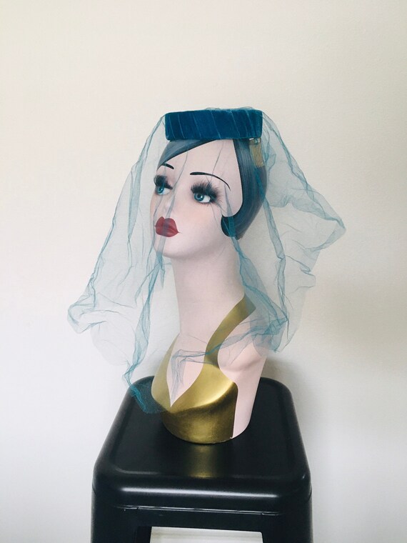 Vintage Blue Halo Hat / Fascinator 1950’s Veiled N