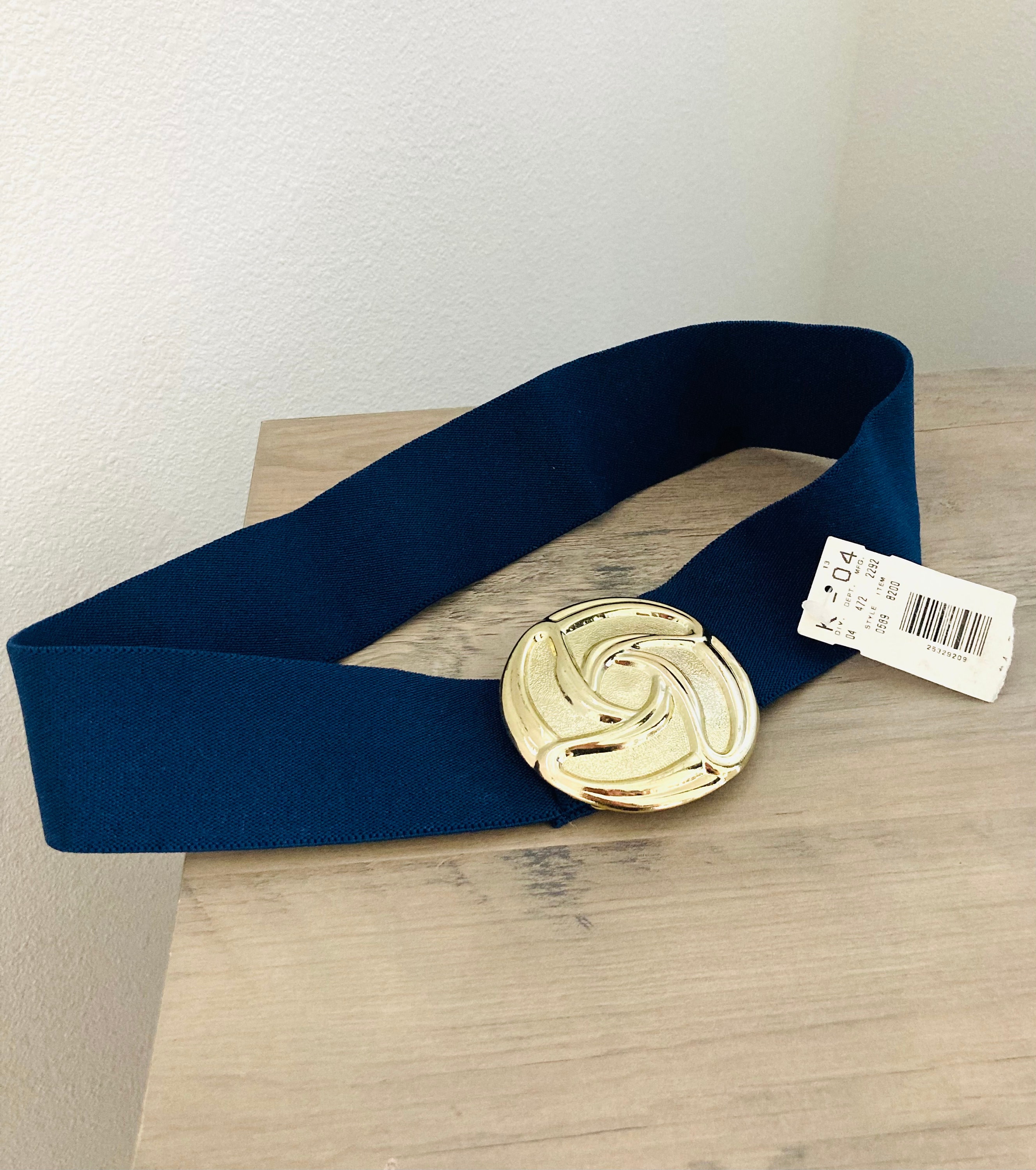 5419 Wide Elastic Stretch Vintage Antique Retro Buckle Belt (midnight Blue Banned Retro Lauren Vintage Stretch Belt in Royal Blue  main image 4