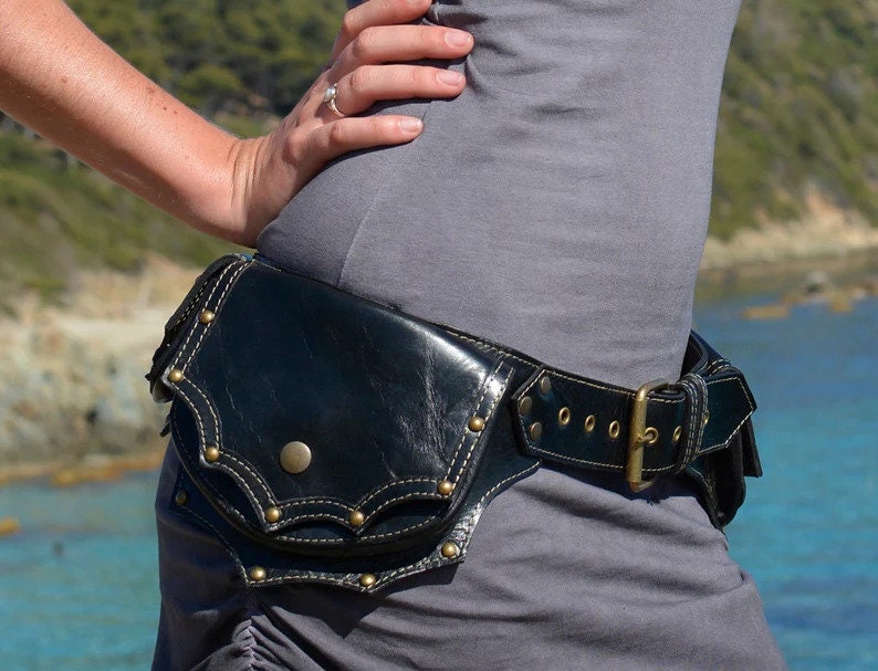 Offrandes Festival belt Offrandes Belt Bag - Etsy main image 4