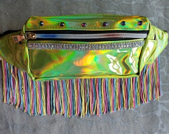 Holografische gele Fanny Pack met pastel regenboog franje kleine heuptas Crossbody kleurrijke Rave Festival Boho chic Boheme EDM Burning Man