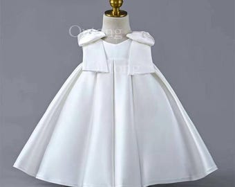 Elegante vestido blanco con lazo: vestido formal de niña de las flores de corte A con diadema