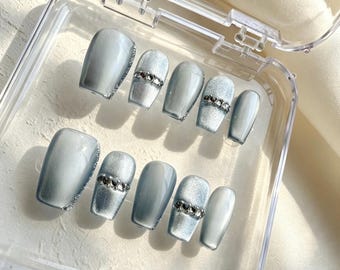 Handmade Glitter Cat Eye Press On Nails: Reusable Color Changing Nail Set
