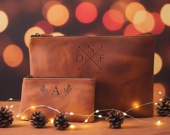 Nécessaire de couro personalizada com zíper, Nécessaire de maquiagem com monograma, Bolsa de cosméticos com zíper, Nécessaire para bolsa, Bolsa de mão em couro, Presentes de Natal