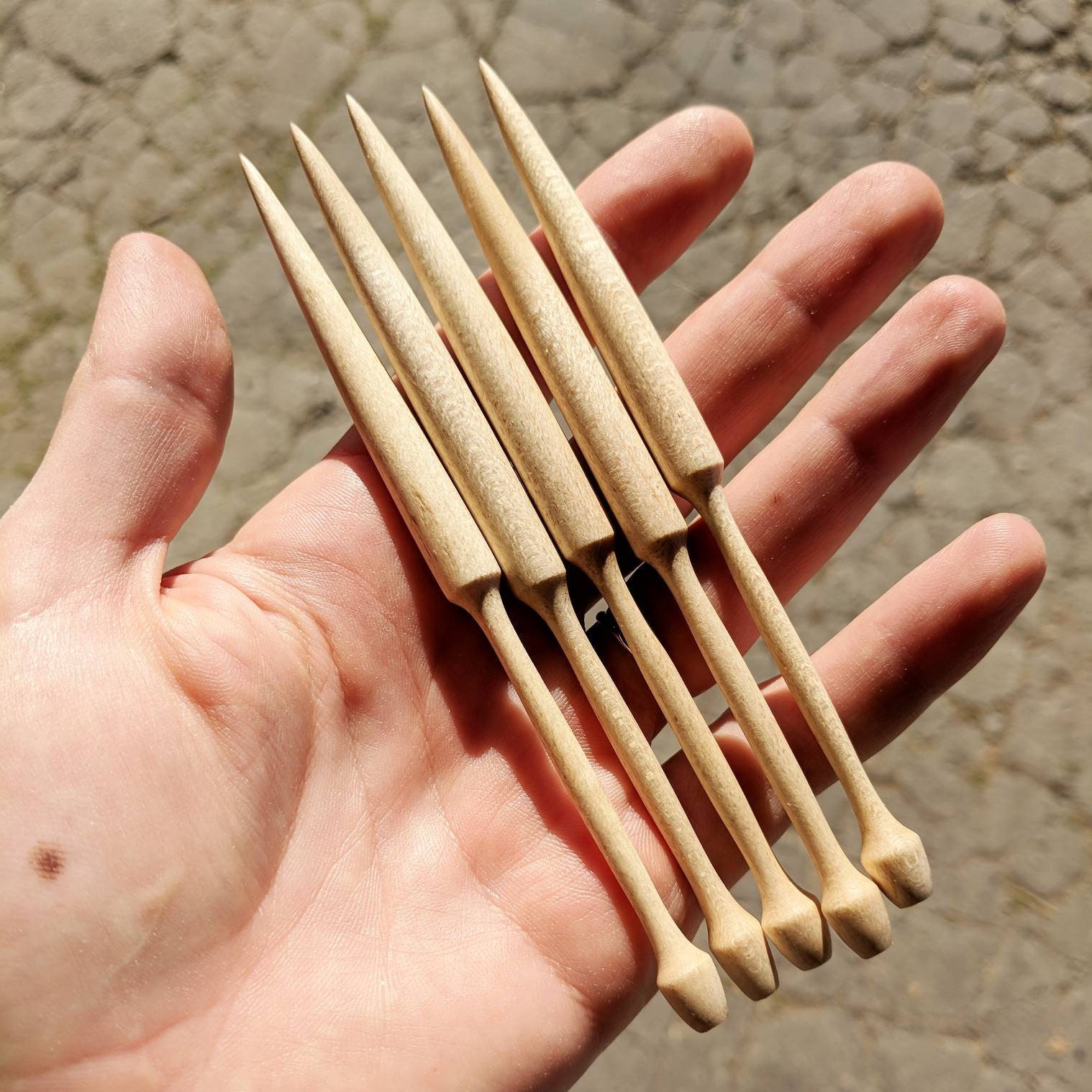 Tapestry bobbins, slim, hard maple, for weaving on small looms, teach…