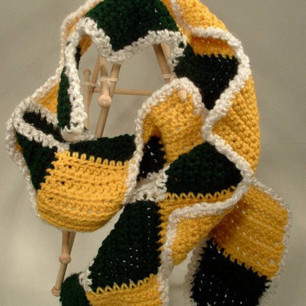 Crochet Team Colors Scarf, ZigZag, Entrelac : Green, Gold, White
