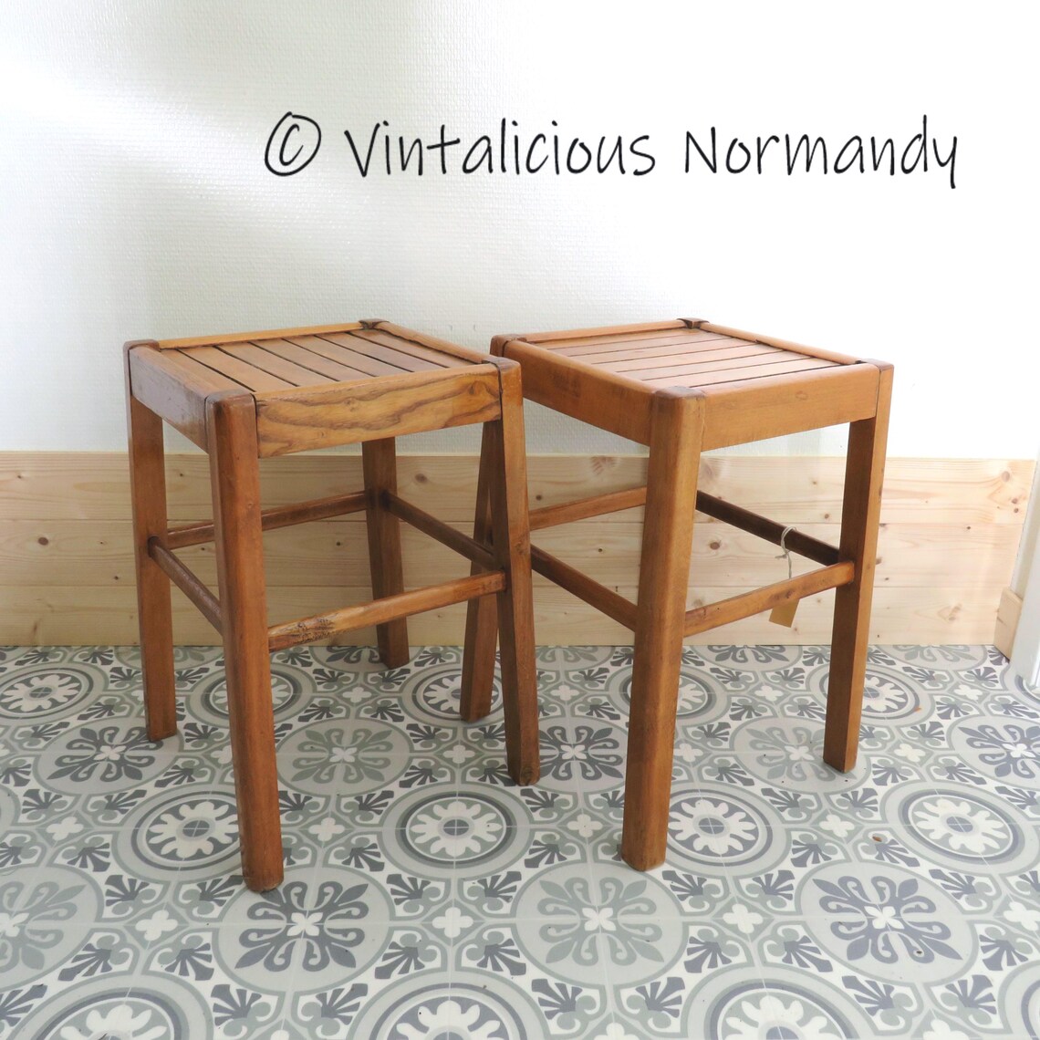 Vintage Beech Wood Stool: Mid Century Retro Side Table -, foto 2 di 5