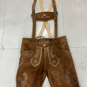 Korte lederhosen voor de dames