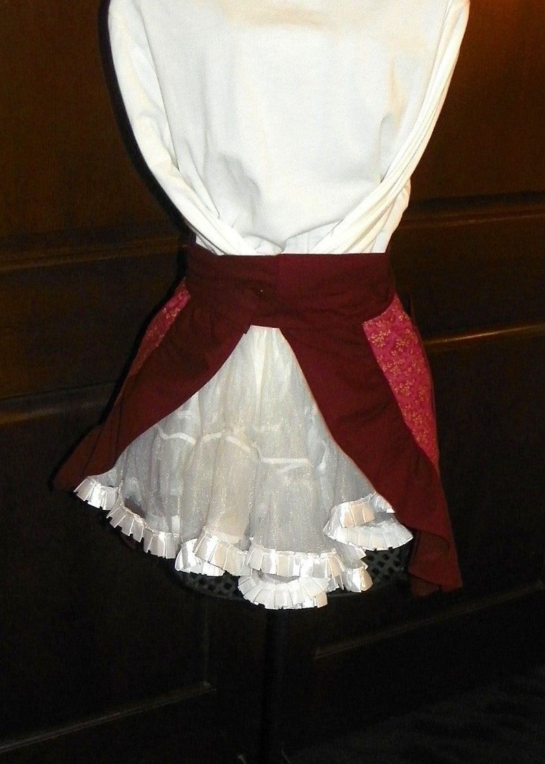 Flirty Fun Sassy Hostess Waist Apron 21 In Vines on Wine by Nanasaprons Handmade for Fun Cooking Baking