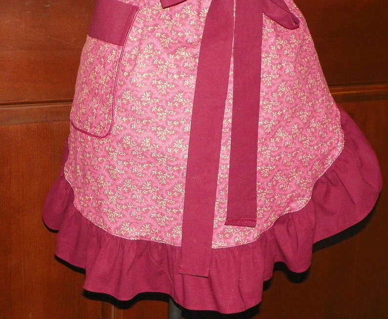 Flirty Fun Sassy Hostess Waist Apron 21 In Vines on Wine by Nanasaprons Handmade for Fun Cooking Baking