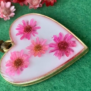Handmade Resin Heart Pendant: Dried Glycyia Flowers Necklace