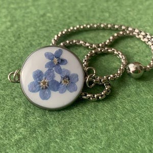 Forget-Me-Not Bracelet with Real Flowers in Resin, Stainless Steel Chain