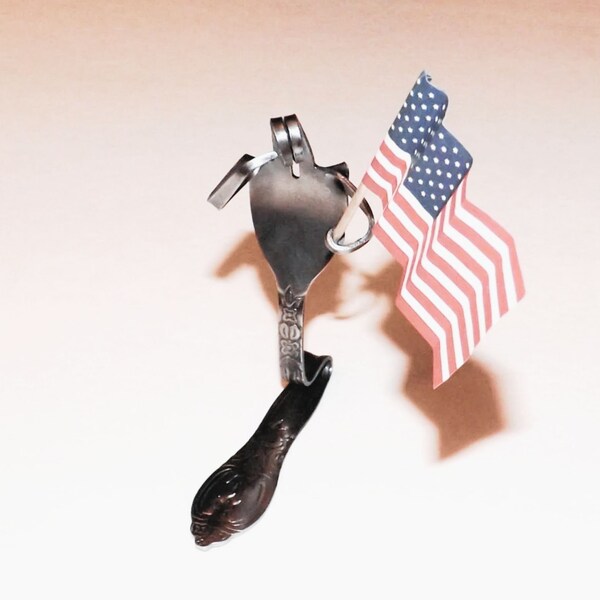 Fork sculpture soldier saluting the US flag