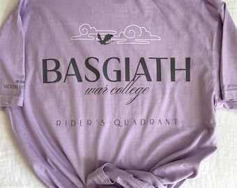 Violet Sorrengail Tee | Viertes Flügel Basgiath Reiters Quadrant Shirt | Blitz Wielder Komfort Farben Bookish Tee | Fantasy Reader Geschenk