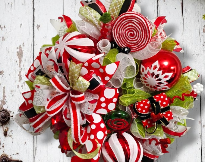 Peppermint Candy Christmas Wreath: Luxurious and Whimsical Holiday Door Decor