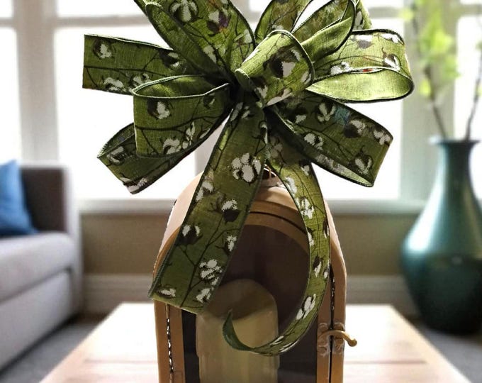 Handmade Decorative Bow for Lanterns in Green Cotton Print Wreaths, Gifts & More