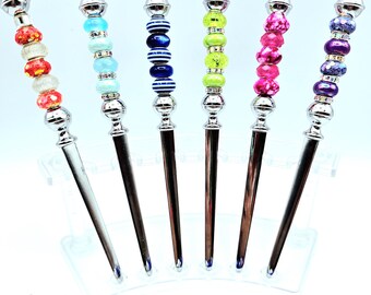 Ouvre-lettres à perles et strass