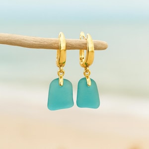 Boucles d&#39;oreilles en verre de mer véritable | Boucles d&#39;oreilles de plage | Bijoux en verre de mer | Boucles d&#39;oreilles élégantes faites main I Beach Lovers Jewelry | Cadeau pour son amie