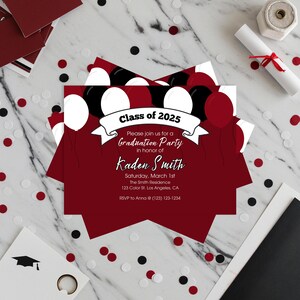 faire-part de remise des diplômes modifiable rouge foncé | Faire-part pour la promotion 2025 | Fête des finissants rouge et blanc à imprimer | Invitation thème universitaire PDF