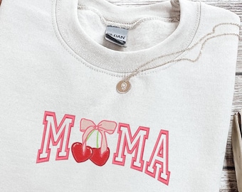 Embroidered Mama Floral Applique Embroidered Crewneck gift for Mom, Mama  Sweatshirt, lightweight Sweatshirt, Mother's Day Gift,