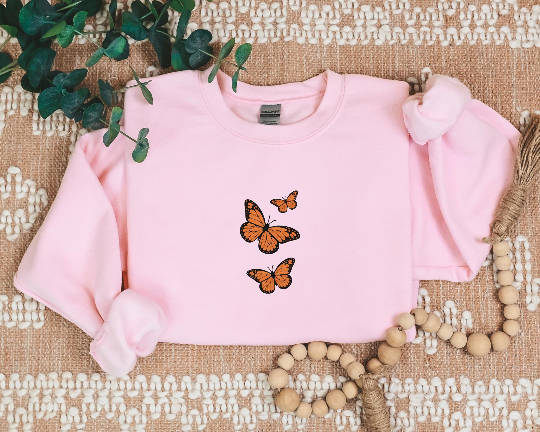 nike butterfly crewneck sweatshirt