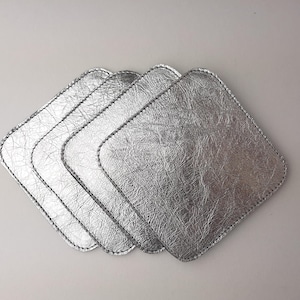 Metallic Leder Untersetzer: Quadrat Silber & Schwarz Tischdekor