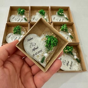 Custom Fridge Magnets,Wedding Favors,Engagement Gift,Flower Magnet Favor for Guest,Baby Shower,Wedding Party Favors, Save The Date Magnet