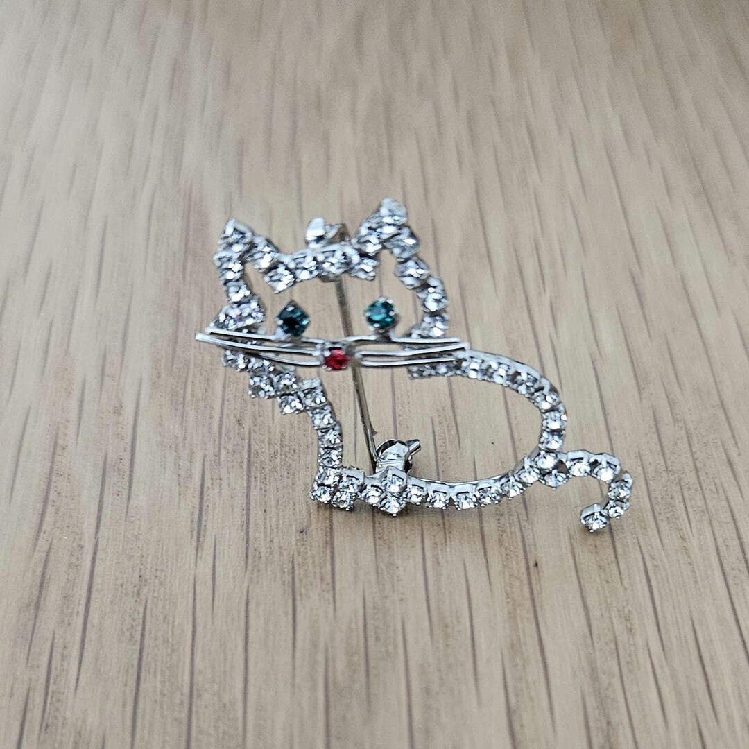 Vintage Rhinestones Outline Kitty Cat Brooch With Green Eyes Retro Mcm ...