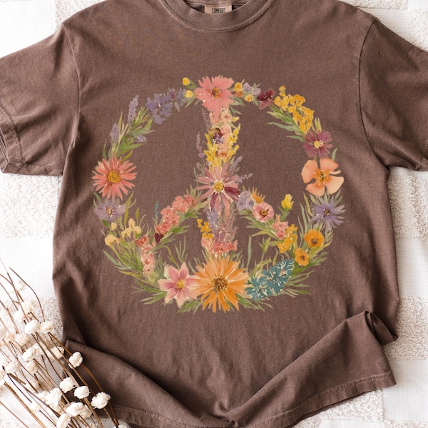 Wildflower Peace Sign T-Shirt, Boho Floral Graphic Tee, Comfort Colors