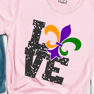 Mardi Gras Love Shirt, New Orleans Tee, Fat Tuesday Gift, NOLA Shirt, New Orleans Beads Parade Shirt, Birthday Shirt, Costume Party Tees