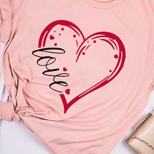 Love Shirt Gift Her, Valentines Day Shirts for Woman, Heart Shirt,Valentines Day Gift,Ladies Happy Valentines Day Gift,Women Valentine Shirt