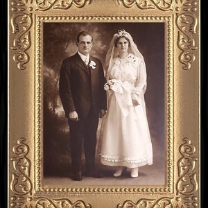 Vintage Bride and Groom Miniature Dollhouse Art Photo 8074