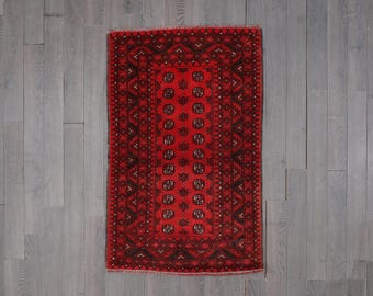 Vintage Turkmen Bokhara Handmade Rug – 194x102 cm – Red Wool Tribal Geometric Carpet