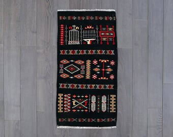 Vintage Berber Kilim Runner: Black Wool Margoum Rug, Tribal Symbols (91x48 cm)