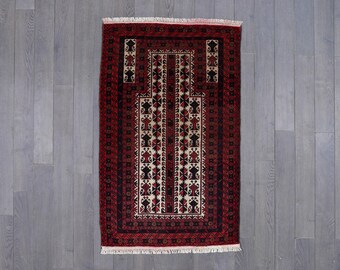 Handmade Tribal Wool Rug – Vibrant Red & Black Geometric Design