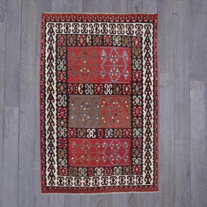 Authentic Turkish Kayseri Kilim Rug - Handwoven Wool Rug with Traditional Motifs - Vintage Home Decor - Collectible Art