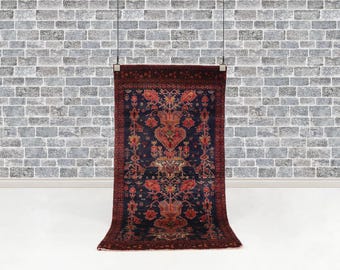 Vintage Malayer Village Runner (158 × 80 cm / 5’2” × 2’7”) – Indigo Field, Vase & Floral Tree, Hand-Knotted Wool